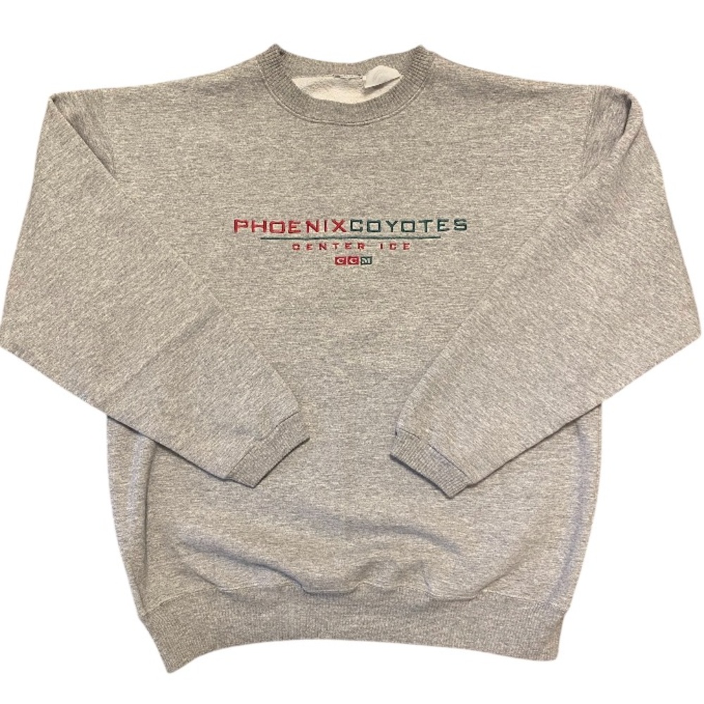 Vintage’ Center ICE (Phoenix Coyotes) Sweater